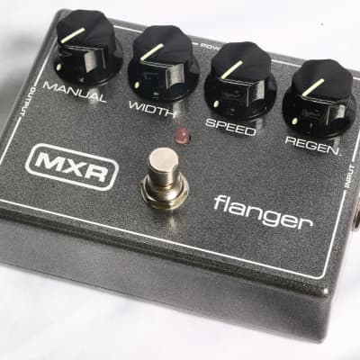 MXR M-117R Flanger