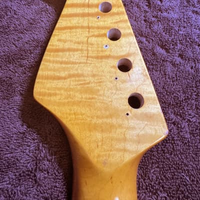 Unknown Strat neck  slightly flamed image 3