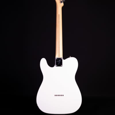 Fender Player Telecaster, Maple FB, Polar White image 4
