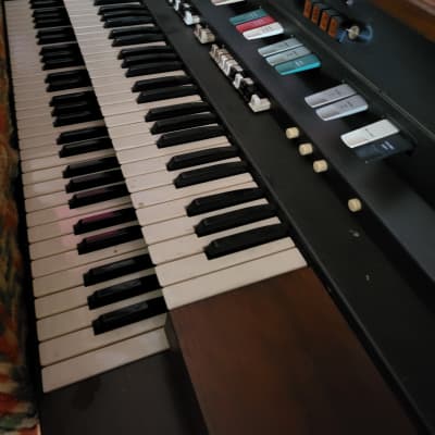 Hammond Series Organ 1970's - Cherry image 3