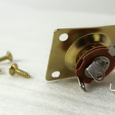Gold Tone Out Jack Kit with Plate / Screws / Jack image 3
