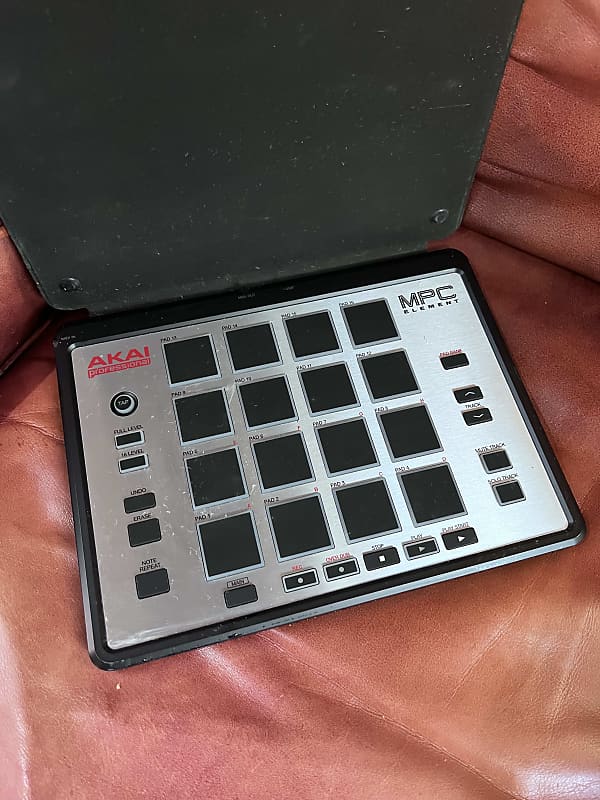 Akai MPC Element Music Production Controller | Reverb