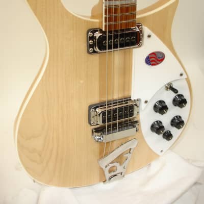 2023 Rickenbacker 620 Electric Guitar - MapleGlo image 3