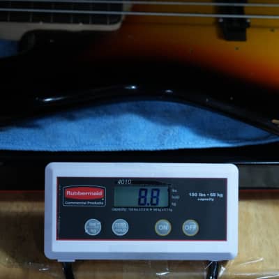 Fender Custom Shop Jaco Pastorius Relic Fretless Jazz Bass Guitar 3-Color Sunburst image 12