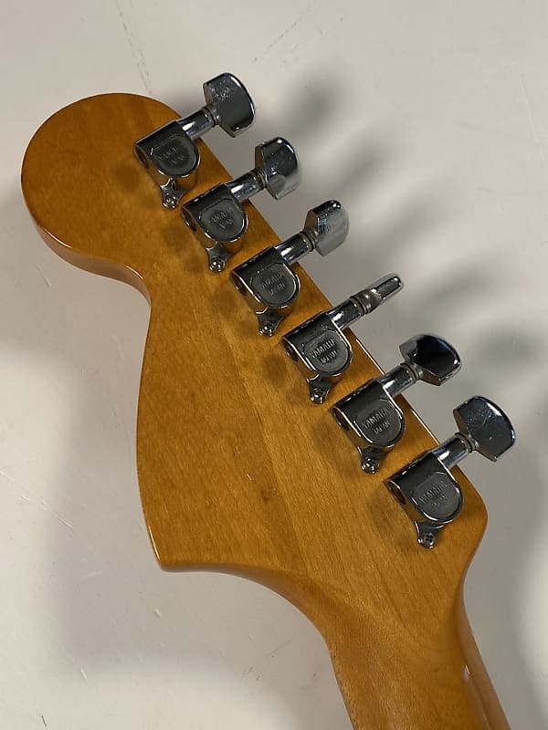 ストラトキャスター JAPAN VINTAGE Yamaha SR500