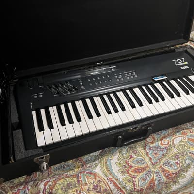 Korg 707 49-Key Performing Synthesizer 1980s - Black w Case