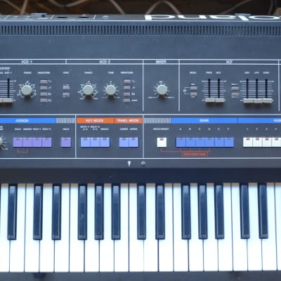 Roland Jupiter 6 61-Key Synthesizer 1983 - Black. Serviced w/ Hard Case