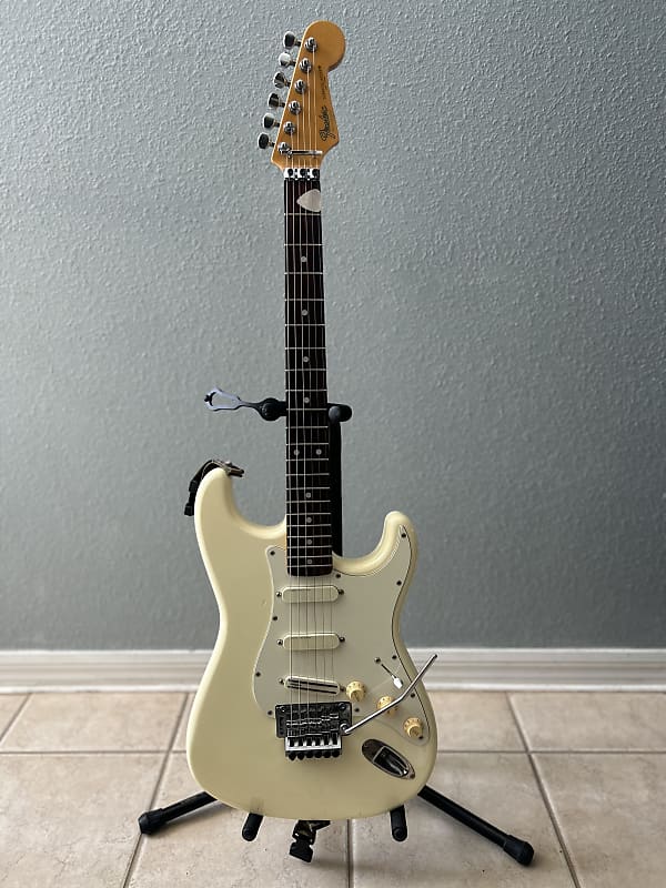 Fender Mij Stratocaster 1988 89 White With Schaller Floyd Reverb