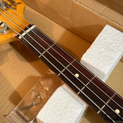 Fender Vintera '60s Jazz Bass MIM 4 String Electric Bass Guitar Daphne Blue image 8