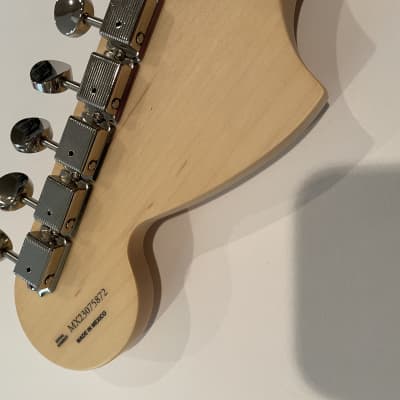 Fender Limited Edition Tom DeLonge Signature Stratocaster 2023 - Graffiti Yellow image 6