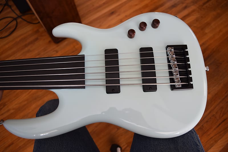 Kiesel LB76 6 string neck thru body bass , Immaculate Reverb