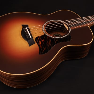 Taylor GS Mini-e QS LTD #11184 w/ Factory Warranty and Case