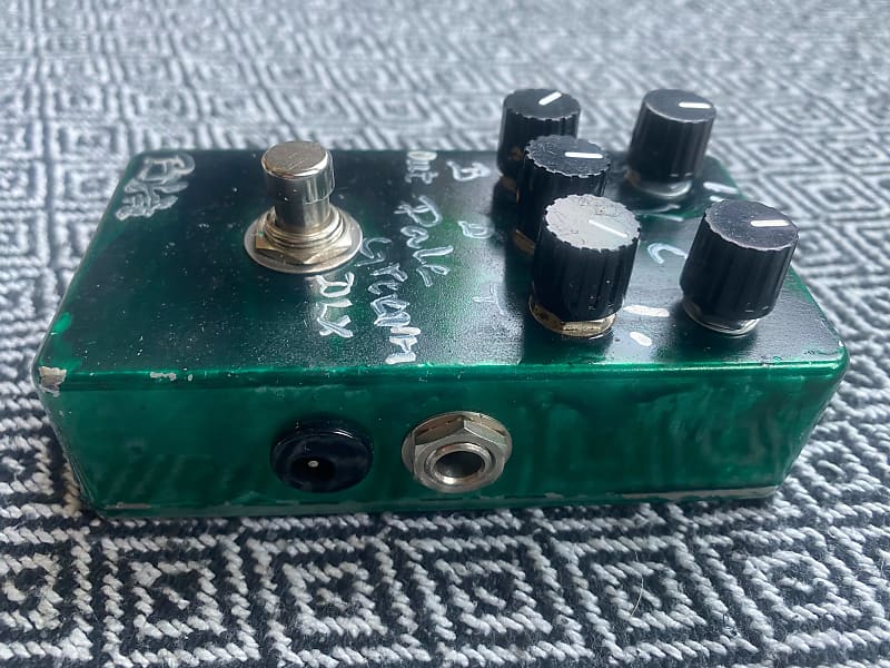 BJFE Pale Green DLX Compressor (5-knob)