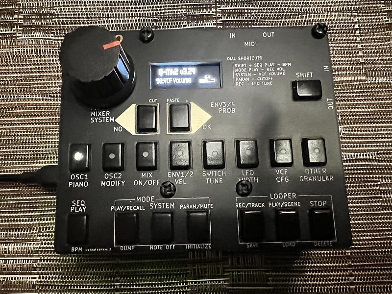 Nunomo QUN mk2 Synthesizer 2022 Black