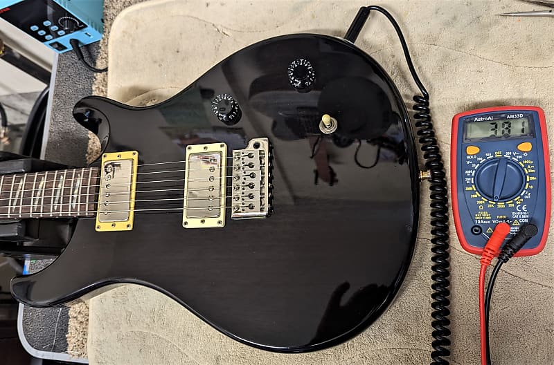 PRS SE Santana Model ブラック　値下げします！ PRS SE Santana Model ブラック 値下げします！ PRS SE Santana