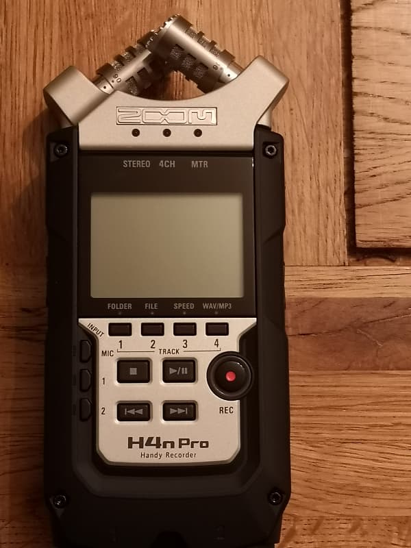 Zoom H4n PRO Handy Digital Multitrack Recorder Reverb