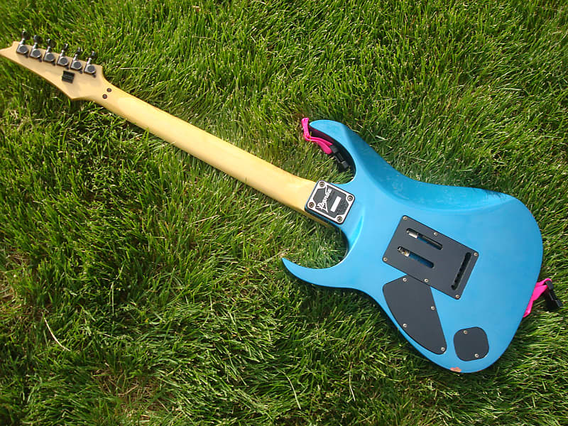 Vintage 1990 Ibanez RG770 Rare Lazer Blue Fujigen Made in
