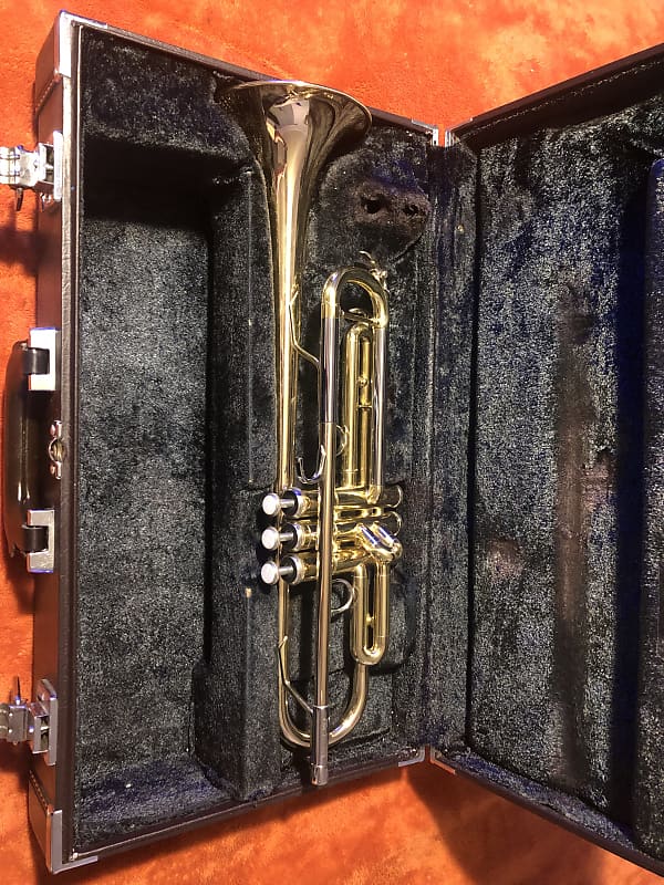 Yamaha YTR4325G - Brass