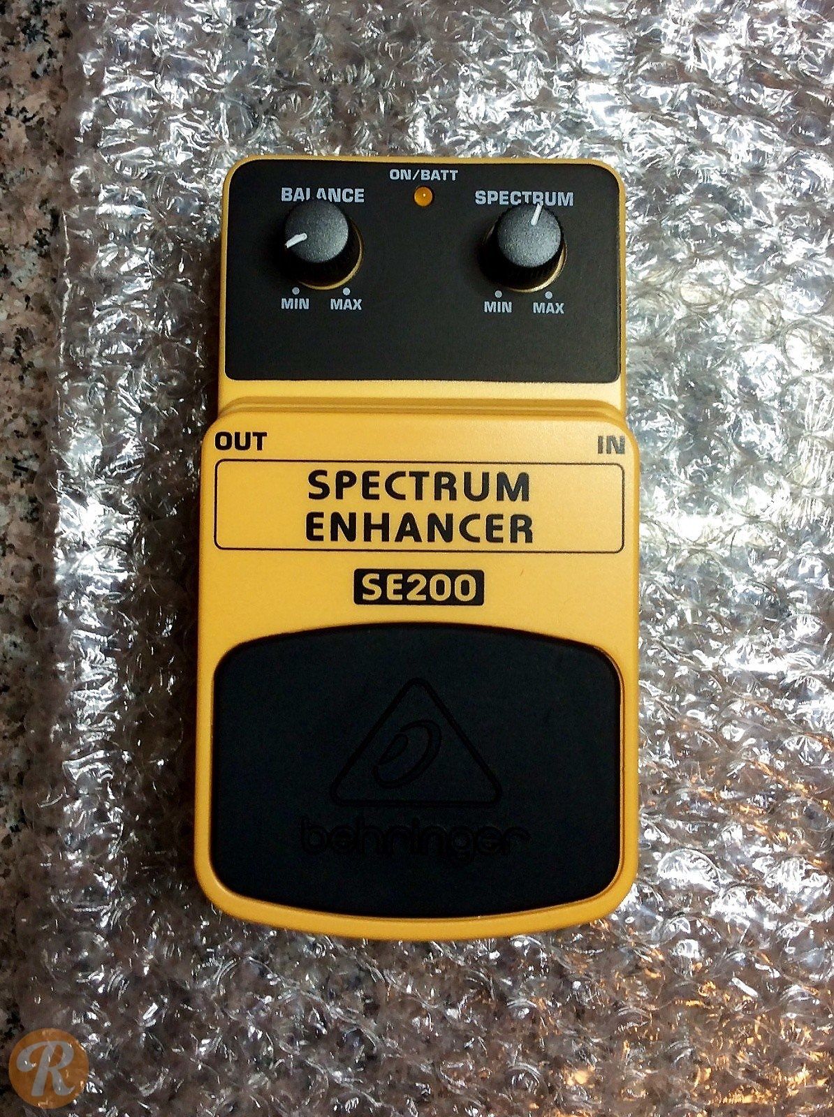 Behringer SE200 Spectrum Enhancer | Reverb