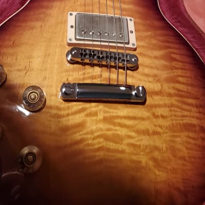 Left handed.Gibson Les paul standard plus 2013Sunburst. image 3