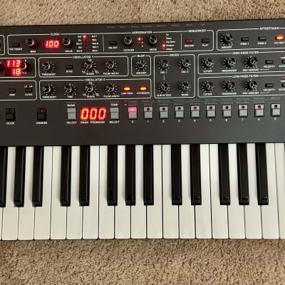 Sequential Prophet 6 49 Key 6 Voice Polyphonic Synthesizer, Like New, MINT