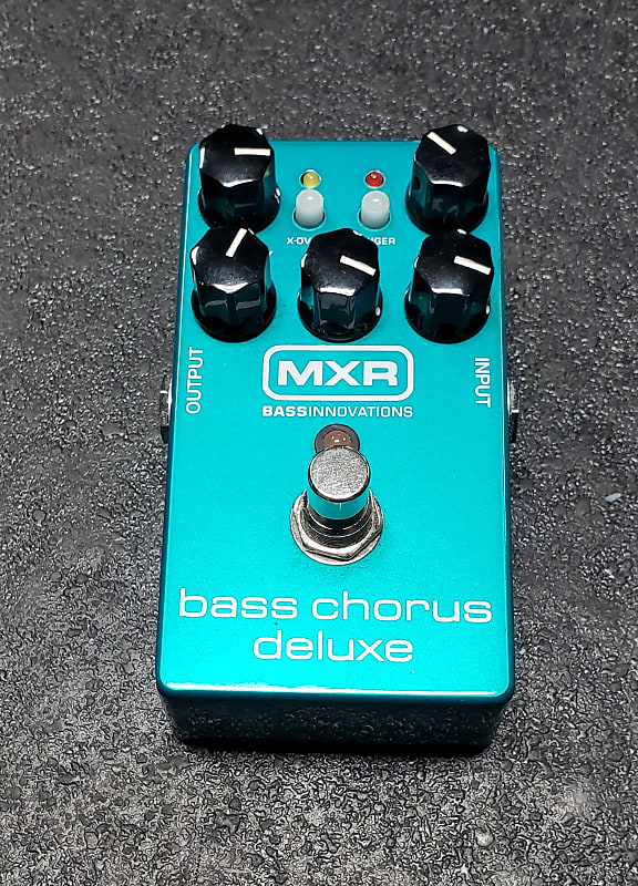 MXR M83 Bass Chorus Deluxe