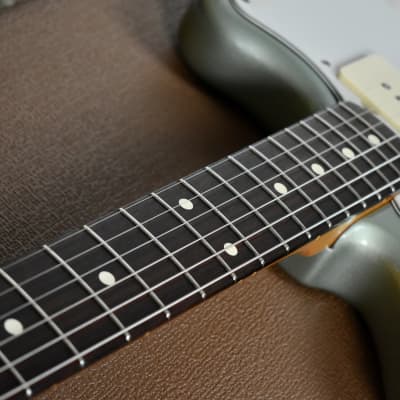 2000 Fender Yamano American Vintage ’62 Jazzmaster Reissue Ice Blue Metallic 1 of 50 w/HSC & Paperwork, AVRI image 17