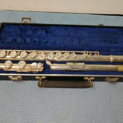 Gemeinhardt M2 Student Model Flute With Hard Shell Case Ready To Play image 2