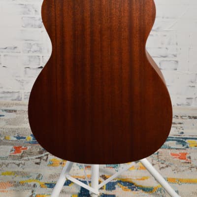 New AMI 000M-15 Acoustic Guitar Natural Solid Mahogany Top image 2