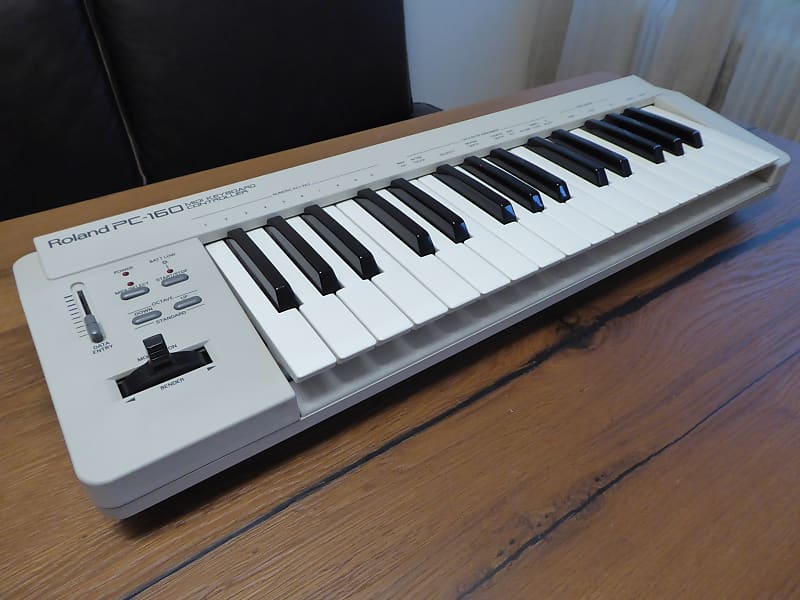 Roland PC-160 - MIDI-Keyboard | Reverb