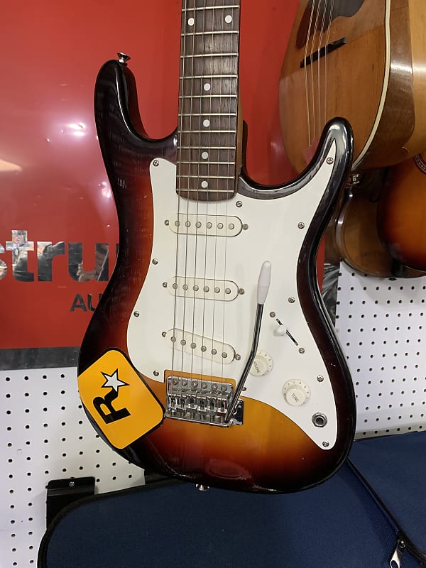 MusicMaster Stratocaster 💥 image 1