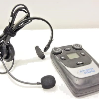 Clear-Com Intercom System Basic Encore Wired Bundle with 6 Headsets