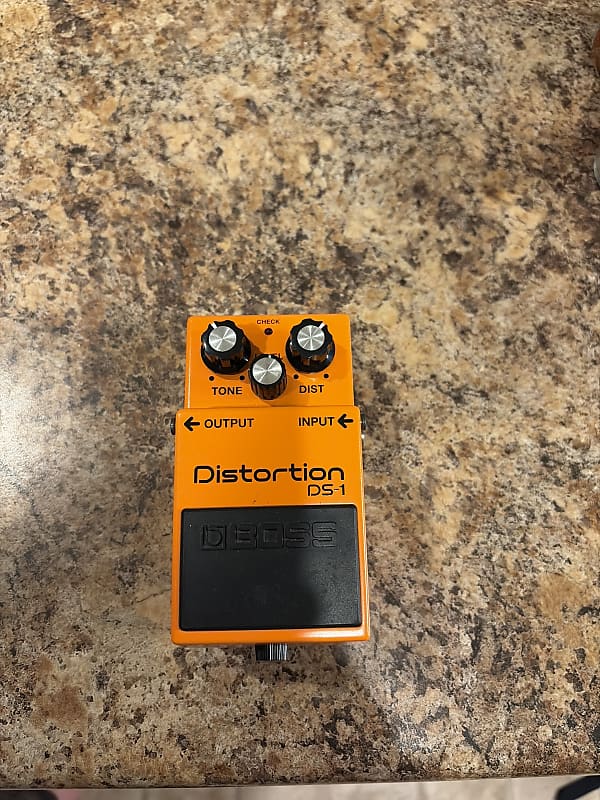 Boss DS-1 Distortion