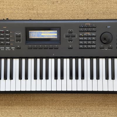 Kurzweil PC3K8 + Kore 64 + Ribboncontroller