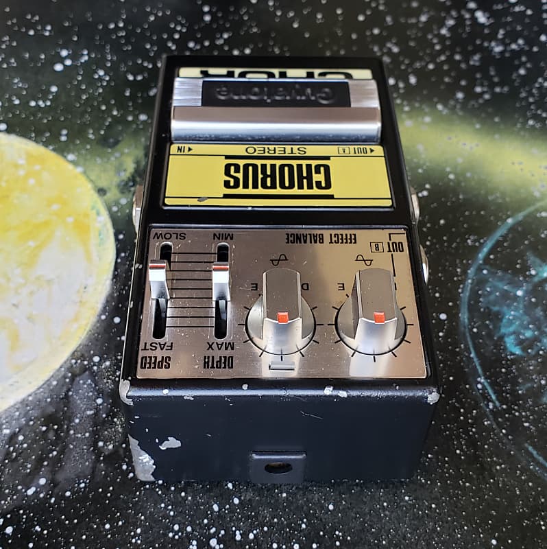 GUYATONE STEREO CHORUS PS-013 動作確認済み Guyatone PS-013 Stereo Chorus - Mojo Stompboxes - YouTube