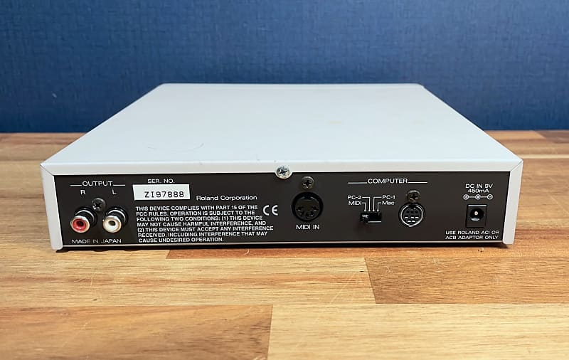 Roland SC-55ST Sound Canvas MIDI Sound Generator - White