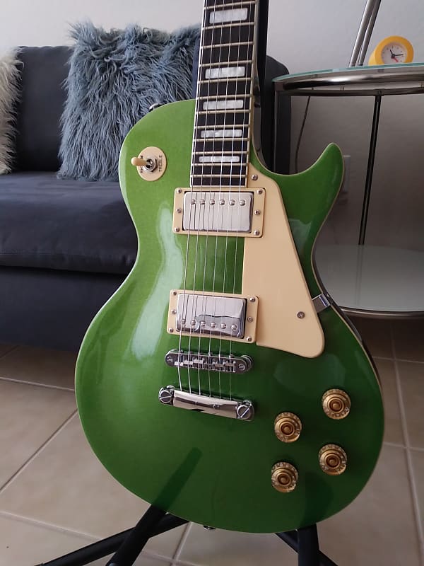 GROTE 39 inches LP Style Metallic Green