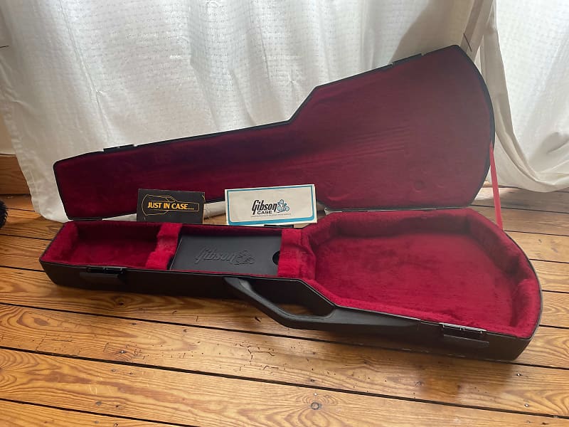 70s 80s Gibson The Protector / Chainsaw case Gen 2 + Reverb