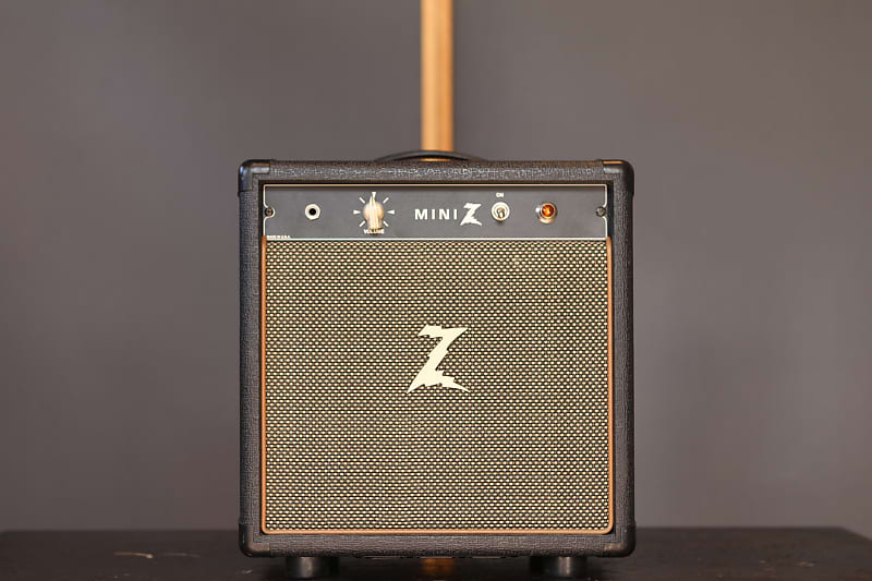 Mini z store amp