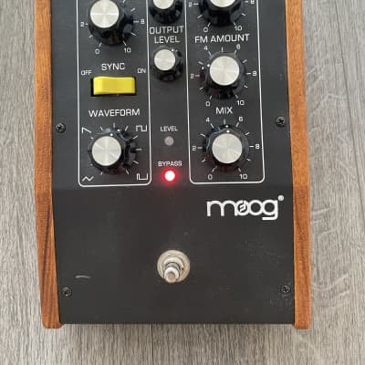 Moog Moogerfooger MF-107 FreqBox