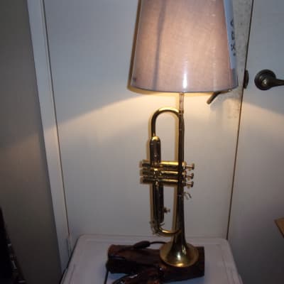 Reynolds Trumpet Custom Light Table Lamp on Log Base gray or white shade made from real instrument image 1