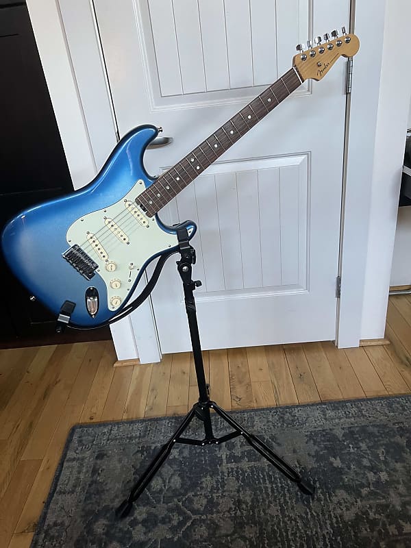 K&M 14760 Performer Guitar Stand for Electric Guitars 2023 Reverb