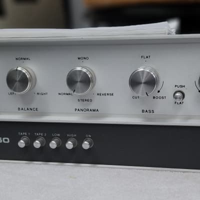 Crown (Amcron) Model IC-150 , Professional Preamplifier , Clean image 2