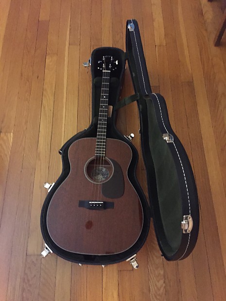 Collings Tenor 1 Guitar 2016 all solid Mahogany image 1