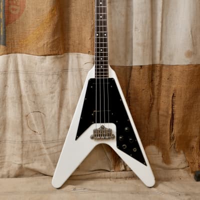 Greco FVB-750 Flying V Bass 1990 - White | Reverb Finland