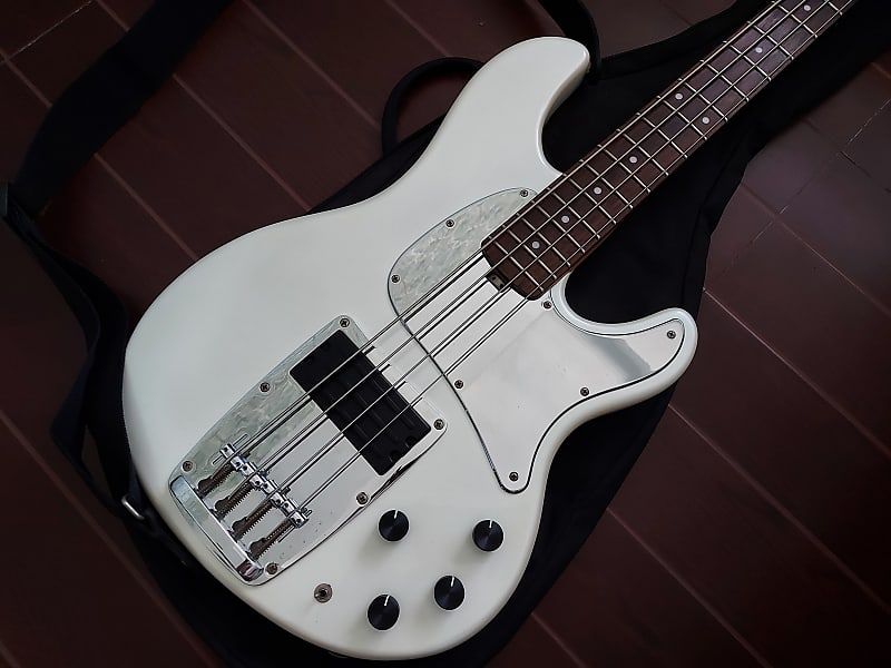 Ibanez ATK 300RM 2007 Pearl White (Free Shipping)