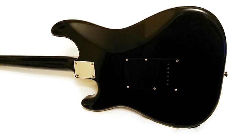 Fernandes ST-40 はじめれ HH Black【音出しOK】
