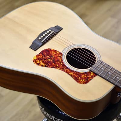 Guild Westerly D-240E Dreadnought Natural Electro Acoustic Guitar B Stock - Sale image 3