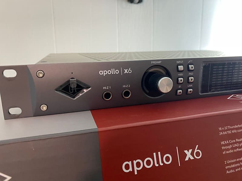 Universal Audio Apollo x6 Heritage Edition 16 x 22 Thunderbolt 3 Audio  Interface with UAD DSP