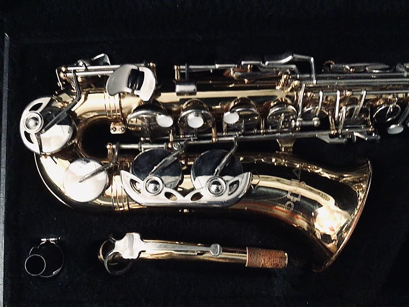 Leblanc Vito Eb Alto Saxophone Reverb